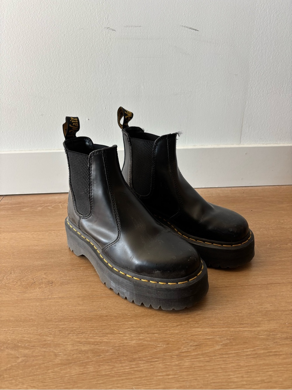 Dr Marten 2976 Platform Chelsea